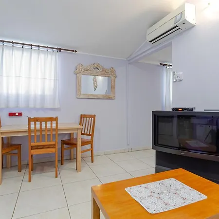 Apartment Oasi *